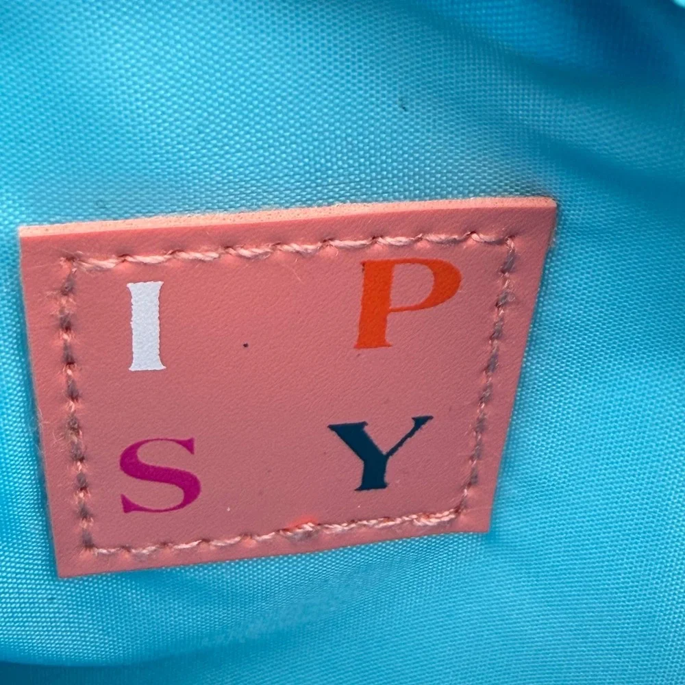 IPSY Gold Metallic‎ Pouch Stay Golden Sun Charm Zipper Cosmetic Bag Makeup